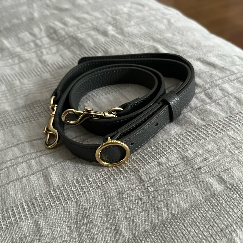 Cuyana bag strap